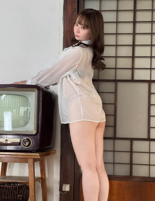 (PPPE-451) 看到心爱的「巨乳女友」被89们轮流中出到逆流，我居然勃起了！